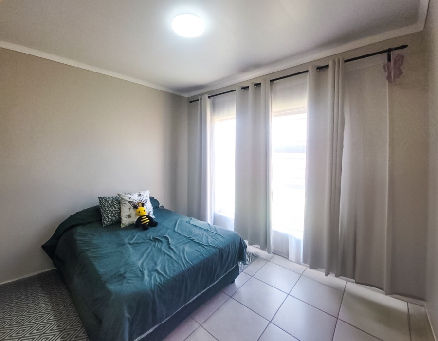 2 Bedroom Property for Sale in Van Der Hoff Park North West